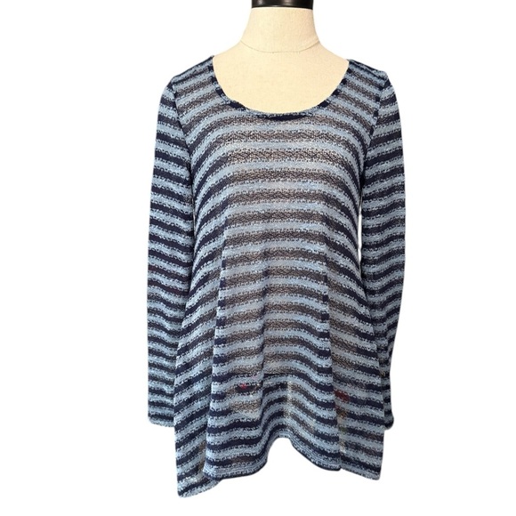 Oh baby motherhood maternity small striped sharkbite hem tunic - Picture 1 of 4